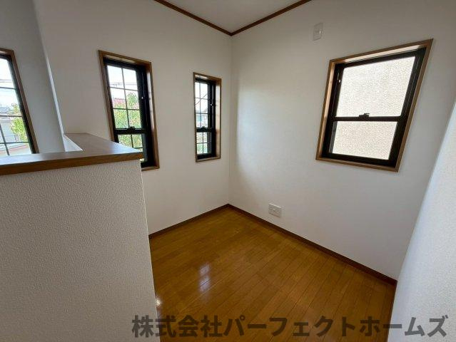 長尾東町3丁目戸建の内装|内装もきれいです