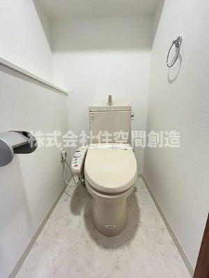 【トイレ】 | プロスペクト豊中服部 | ※同タイプの写真となり、実際のお部屋とは異なる場合があります