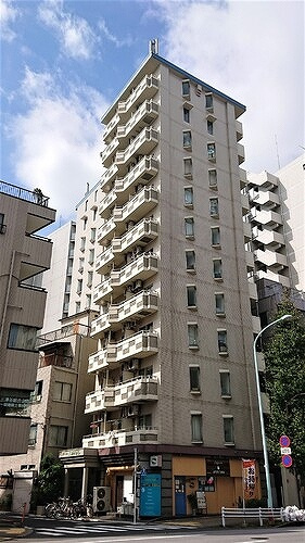 台東区松が谷４丁目の賃貸マンション