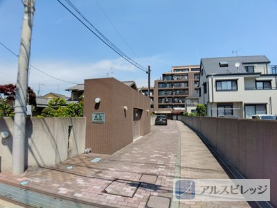 コスモ浦和埼大通り弐番館のエントランス|コスモ浦和埼大通り弐番館