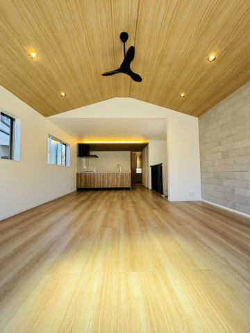 SHONAN STANDARD HOUSE 駅も海も、家族時間もちょうどいい家。の洋室
