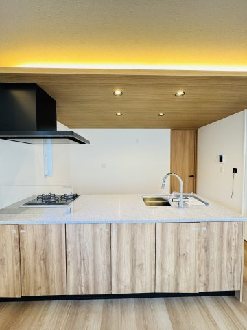 SHONAN STANDARD HOUSE 駅も海も、家族時間もちょうどいい家。のキッチン