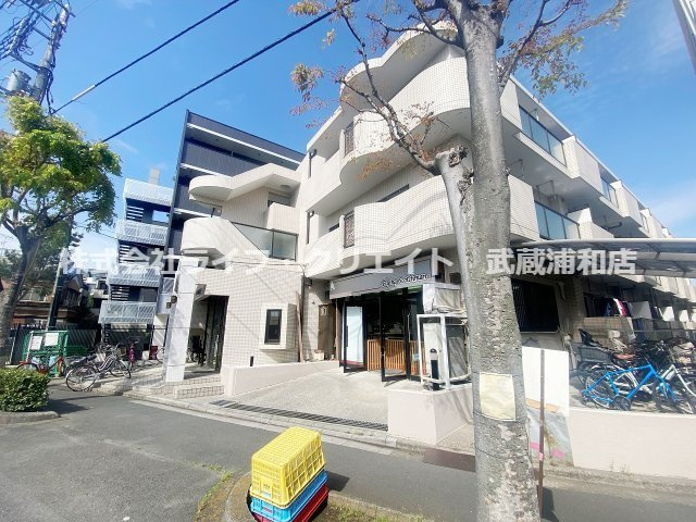 ヴィラエスティナ弐番館