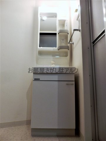 シンシティー板橋大山の独立洗面台|同仕様