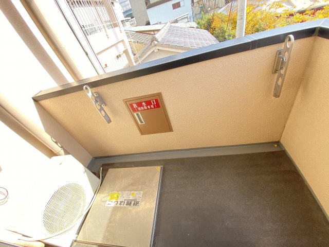 【バルコニー】 | ＴＫアンバーコート宿院 | 暖かな日差しのふりそそぐバルコニー