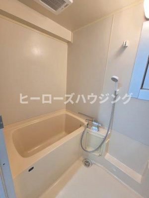 【浴室】 | 長興寺こよしマンション | ※同タイプの写真となり、実際のお部屋とは異なる場合があります