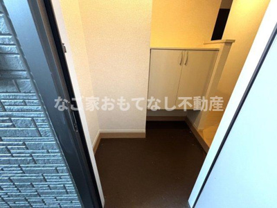 【玄関】 | アクシス | ※写真は別号室です