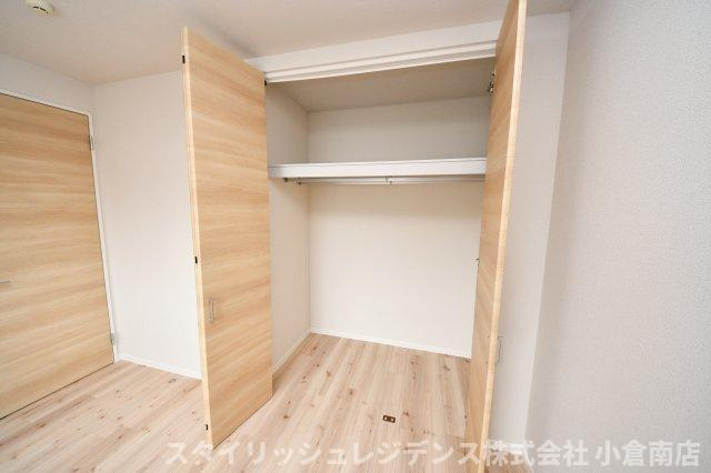 サン・パティーヌＳＵ　Ｂ棟の収納