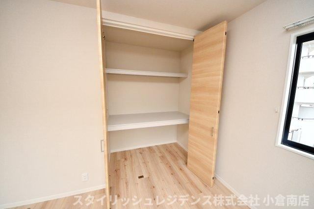 サン・パティーヌＳＵ　Ｂ棟の収納