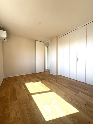 WOOD & SEA HOUSE 七里ヶ浜の洋室