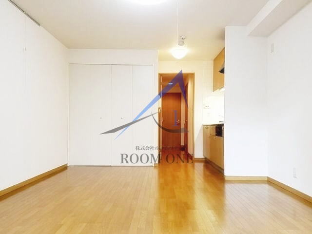 ラ・ペルラの居間・リビング|洋室のお部屋です。