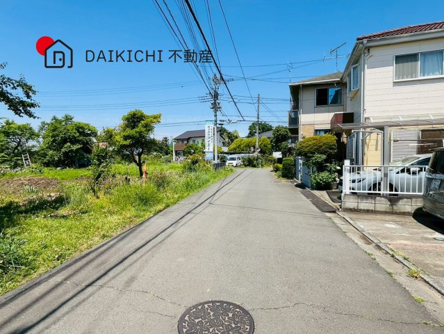 【前面道路含む現地写真】 | 鶴ヶ島市太田ヶ谷　中古戸建