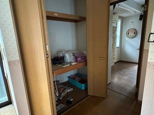 新須賀町３丁目　中古戸建の収納|収納