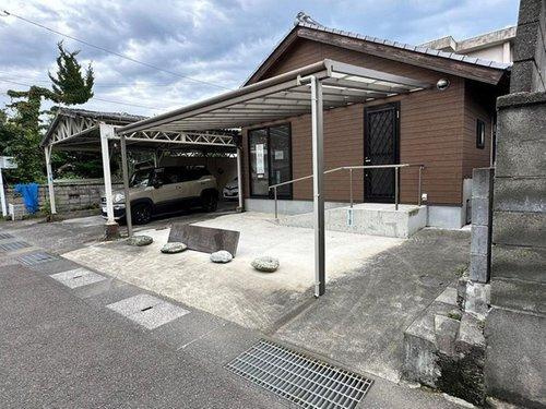 新須賀町３丁目　中古戸建の外観|きれいな外観です