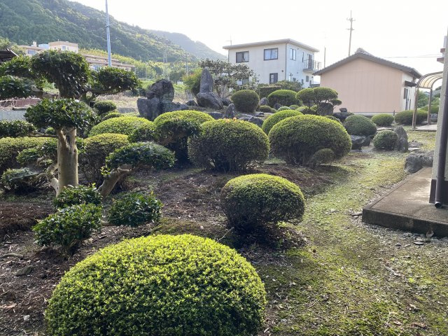 御蔵町　中古物件の庭|たまにはお庭で休日を過ごしてみるのもよいかもしれません