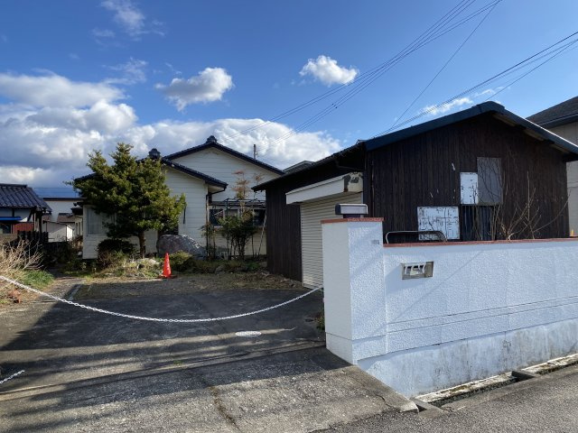 八幡3丁目　売物件