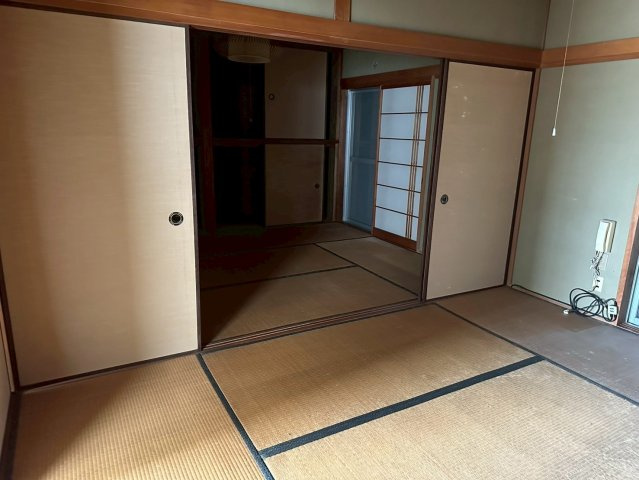 船木　中古戸建の和室|和室ならではの温かな和の空間で寛ぎの時間を過ごせます