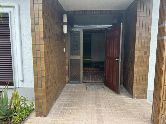 船木　中古戸建の玄関|落ち着いた玄関です