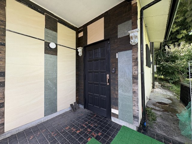 中古戸建の玄関