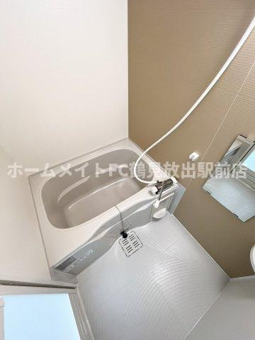 東大阪市鴻池本町のアパートの浴室