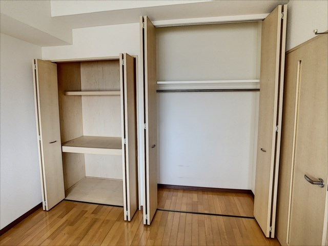イデアーレ名島の収納