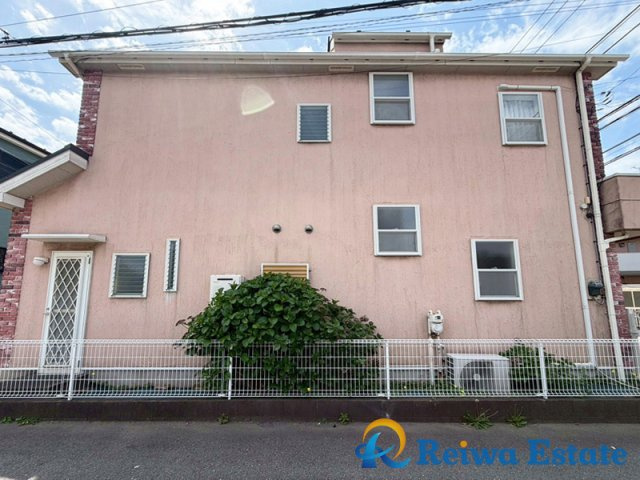 中古戸建　藤沢市片瀬2丁目の外観