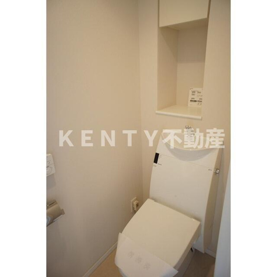 【トイレ】 | ルジェンテ高輪台 | 落ち着いた色調のトイレです