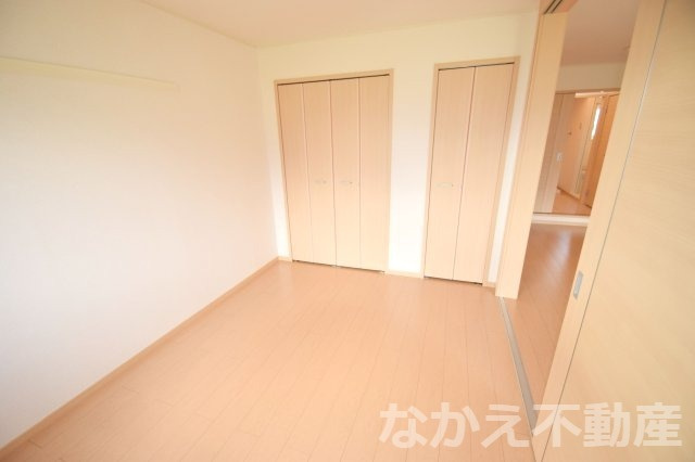【寝室】 | 使い勝手のいい寝室です
