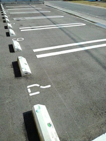 レイナ　Ⅰの駐車場|カースペースがあります