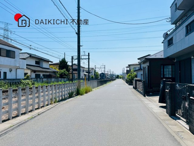 【前面道路含む現地写真】 | 鶴ヶ島市下新田　中古戸建