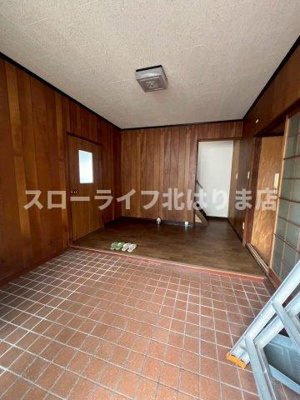 【玄関】 | 西脇市下戸田貸家