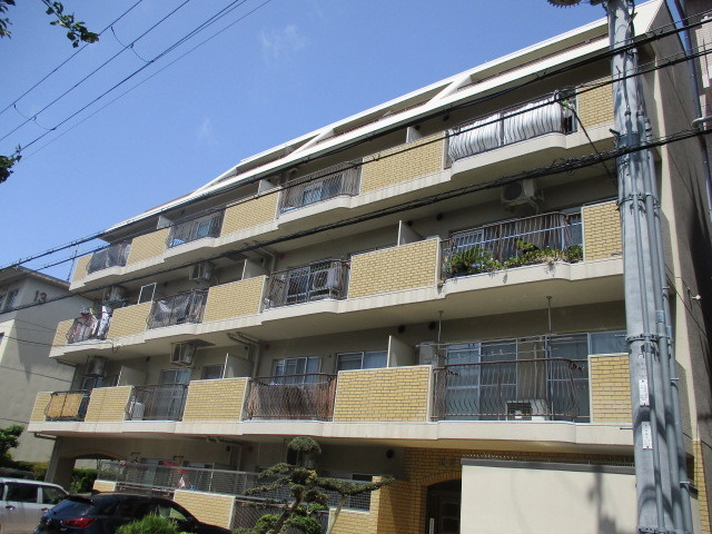大阪市東淀川区淡路１丁目のマンション