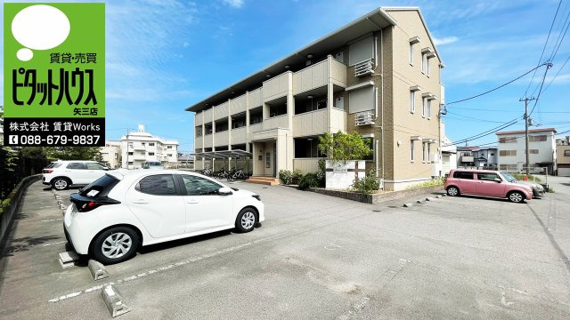 フェリーチェ 大岡