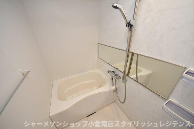 フレグランス　ロペの浴室
