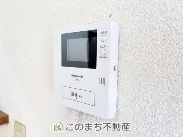 宇都宮市御幸町12-26　中古戸建の設備|モニタ付きインターホンで防犯面もしっかり安心♪
