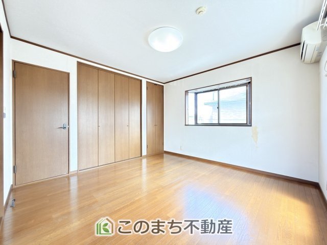 宇都宮市御幸町12-26　中古戸建の洋室|南向きで陽当たりの良い洋室♪風通しもよく快適です☆