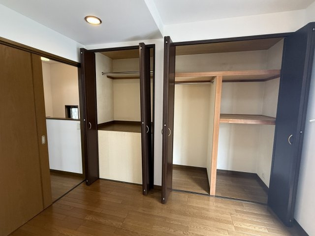 西舞子8丁目戸建の収納