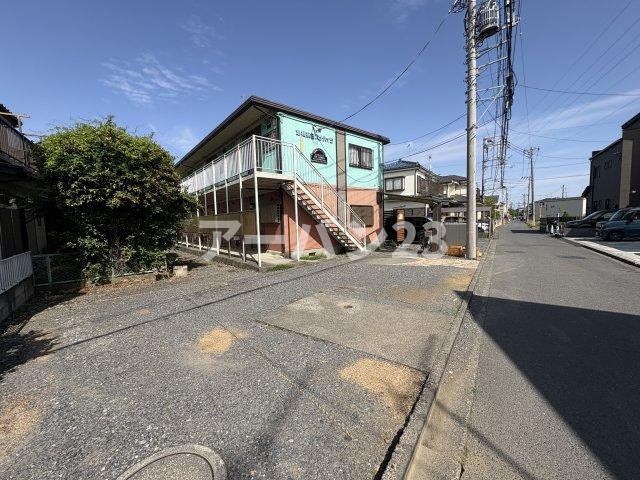 本橋第二パナハイツの駐車場