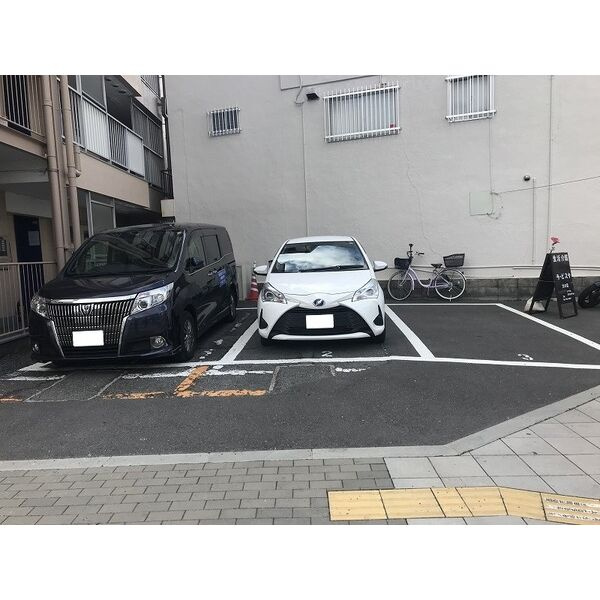 メゾン北田辺の駐車場|メゾン北田辺