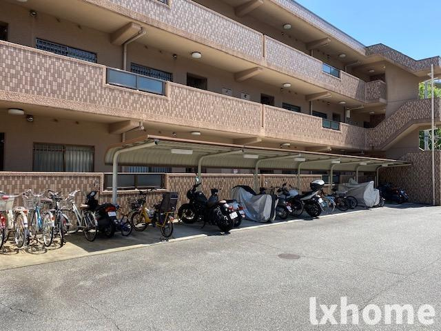 ラミュール北春日丘の周辺