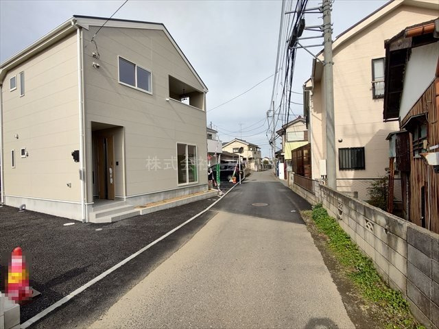 【前面道路含む現地写真】の画像