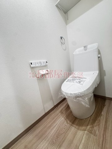 L-bloom御井のトイレ|落ち着いた色調のトイレです