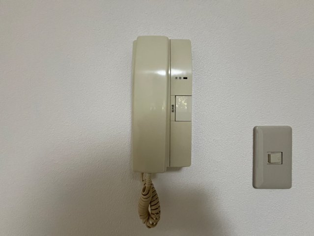 SS薬師谷のセキュリティ|エントランスのロックを解除出来ます