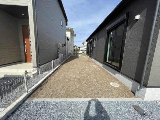 新築戸建・新築建売　玉村町板井　玉村小学校・玉村中学校の庭