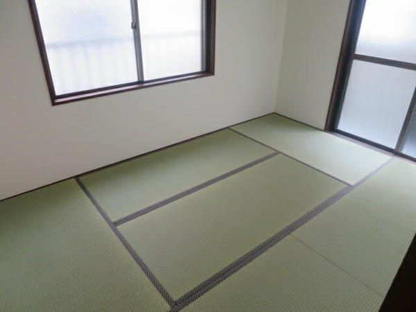 【和室】 | モダンアパートメント高槻城南