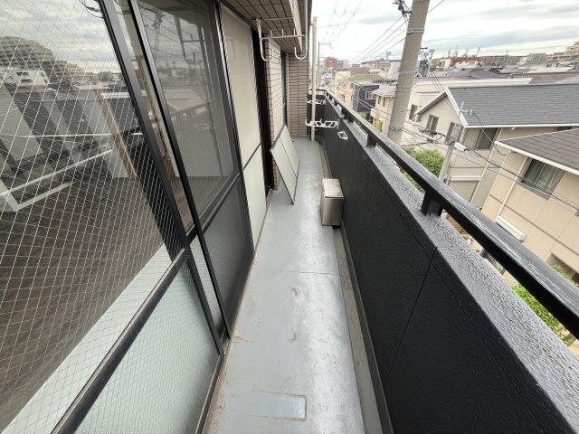 南甲子園ハイツのバルコニー