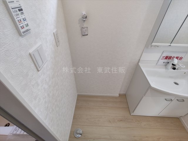 【】の画像