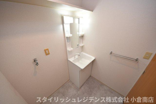 プランドール雄の洗面所