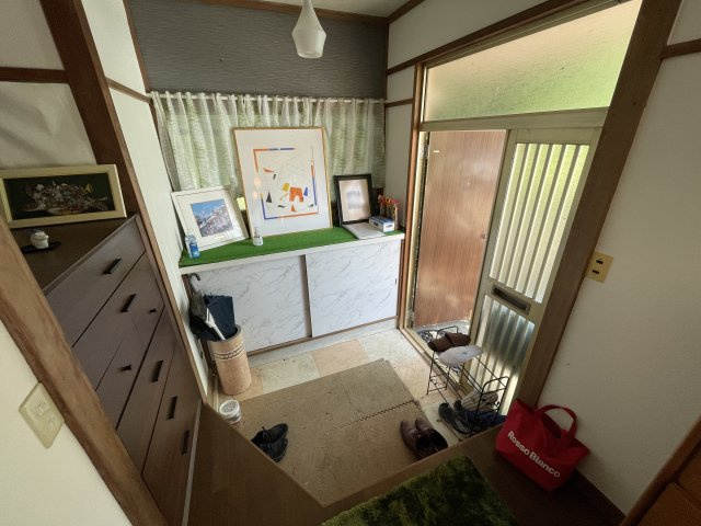 上布施　中古戸建　2棟の玄関