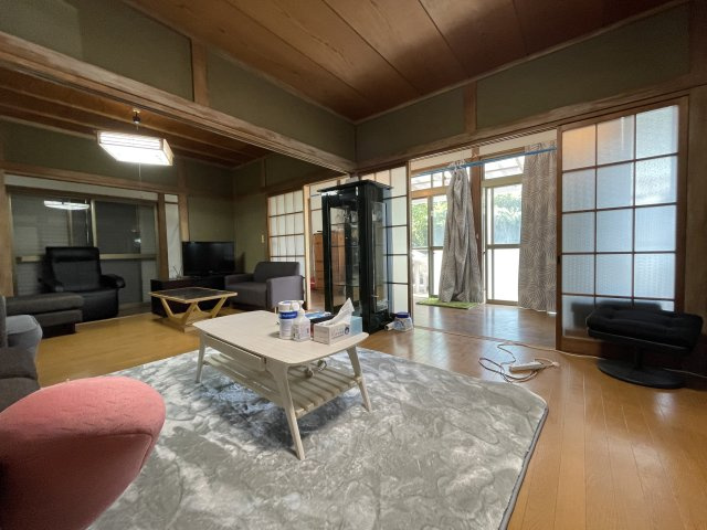 上布施　中古戸建　2棟の洋室